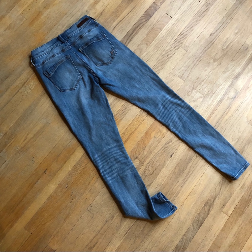 Express Midrise jeans